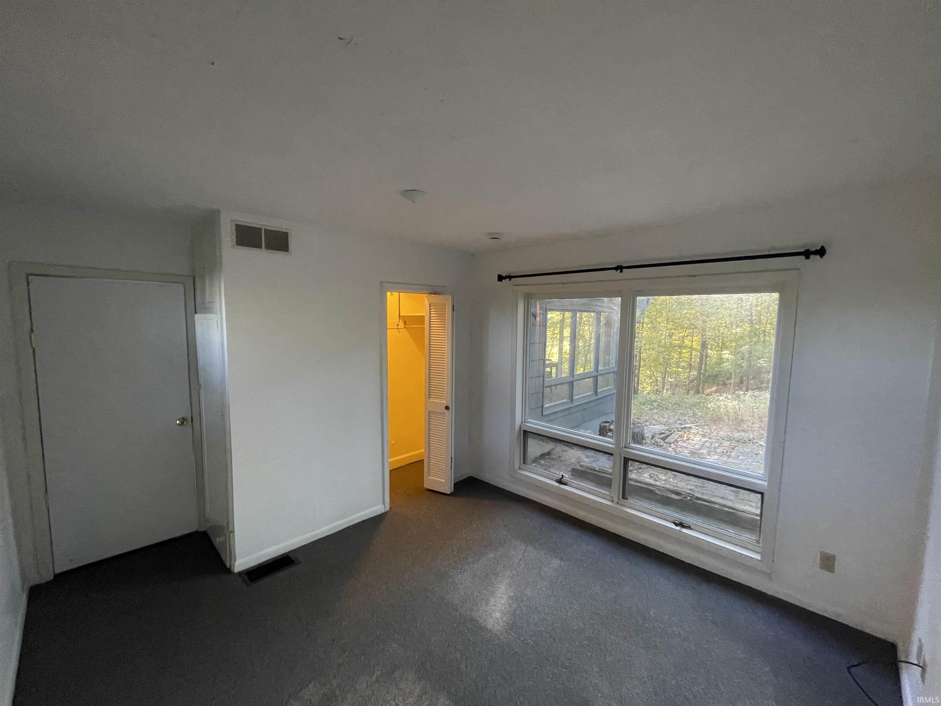 2625 South Smith Road Bloomington, IN 47401 - Photo 17 of 29