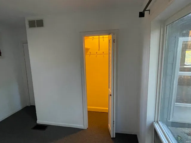 $1,650 | 2625 South Smith Road, Bloomington, IN 47401