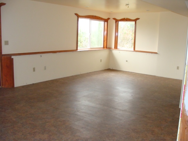 29111 North Conklin Road Chattaroy, WA 99003 - Photo 16 of 18