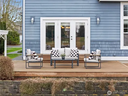 a view of a bench in the patio