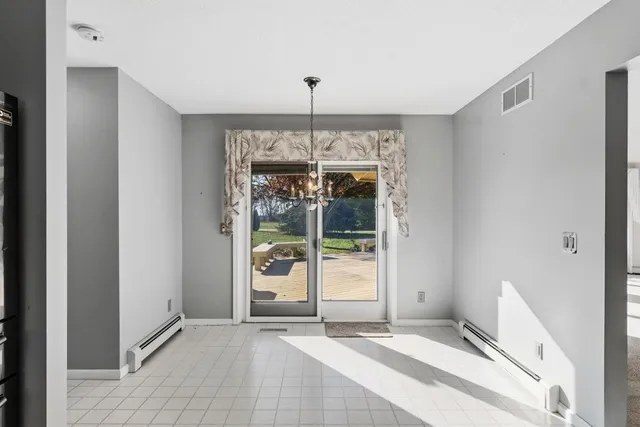 $429,000 | 800 Cambridge Drive, Paxton, IL 60957