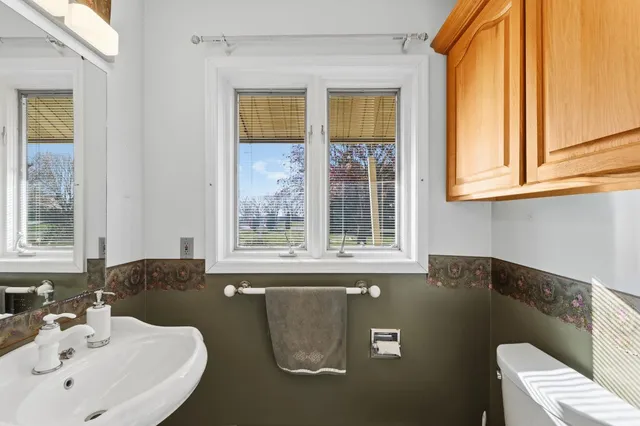 $429,000 | 800 Cambridge Drive, Paxton, IL 60957