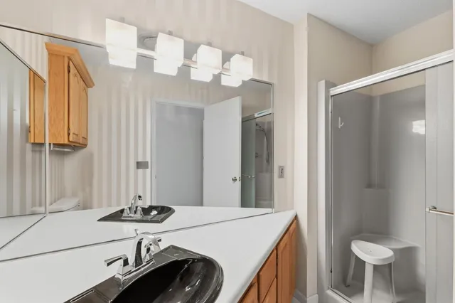 $429,000 | 800 Cambridge Drive, Paxton, IL 60957