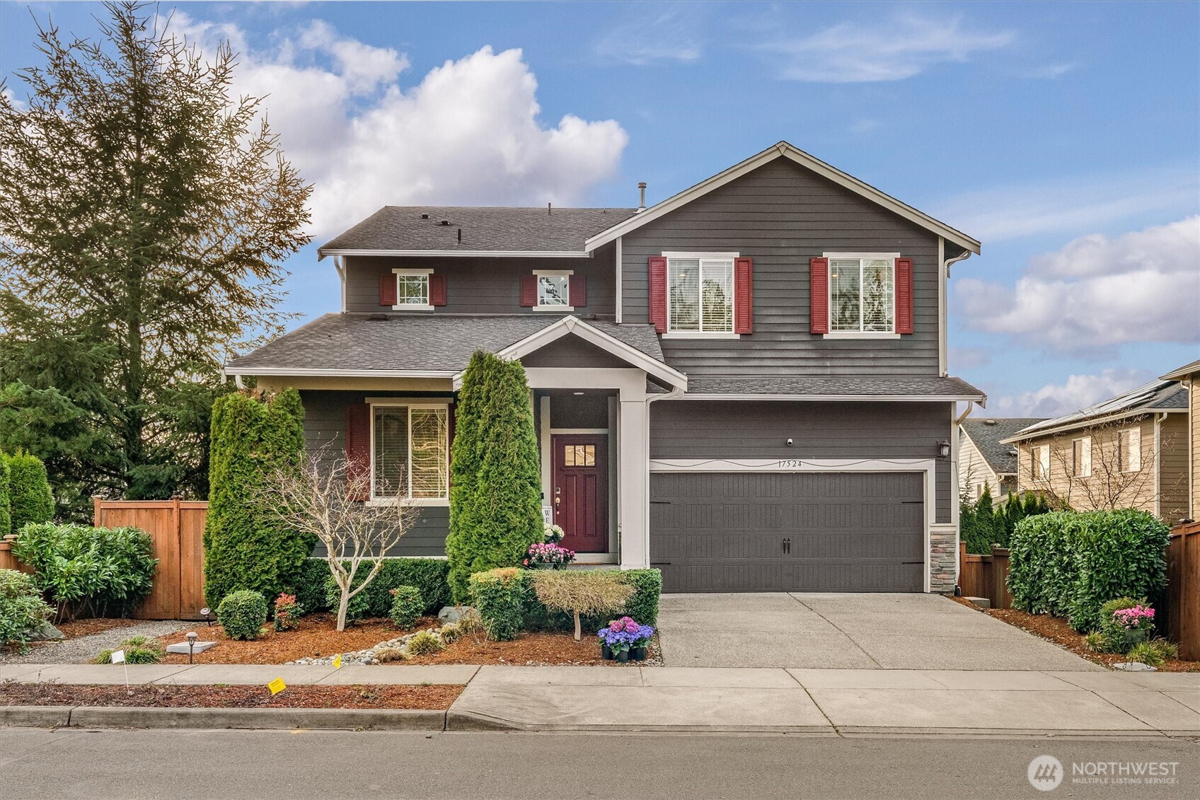 17524 42nd Avenue Southeast Bothell, WA 98012 - Photo 2 of 40 Gallery Image 2