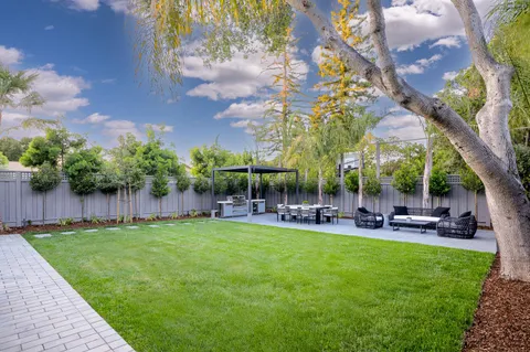 $16,980,000 | 1027 Waverley Street, Palo Alto, CA 94301