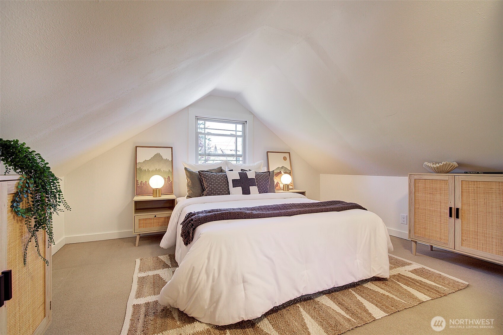 747 North 89th Street Seattle, WA 98103 - Photo 18 of 31