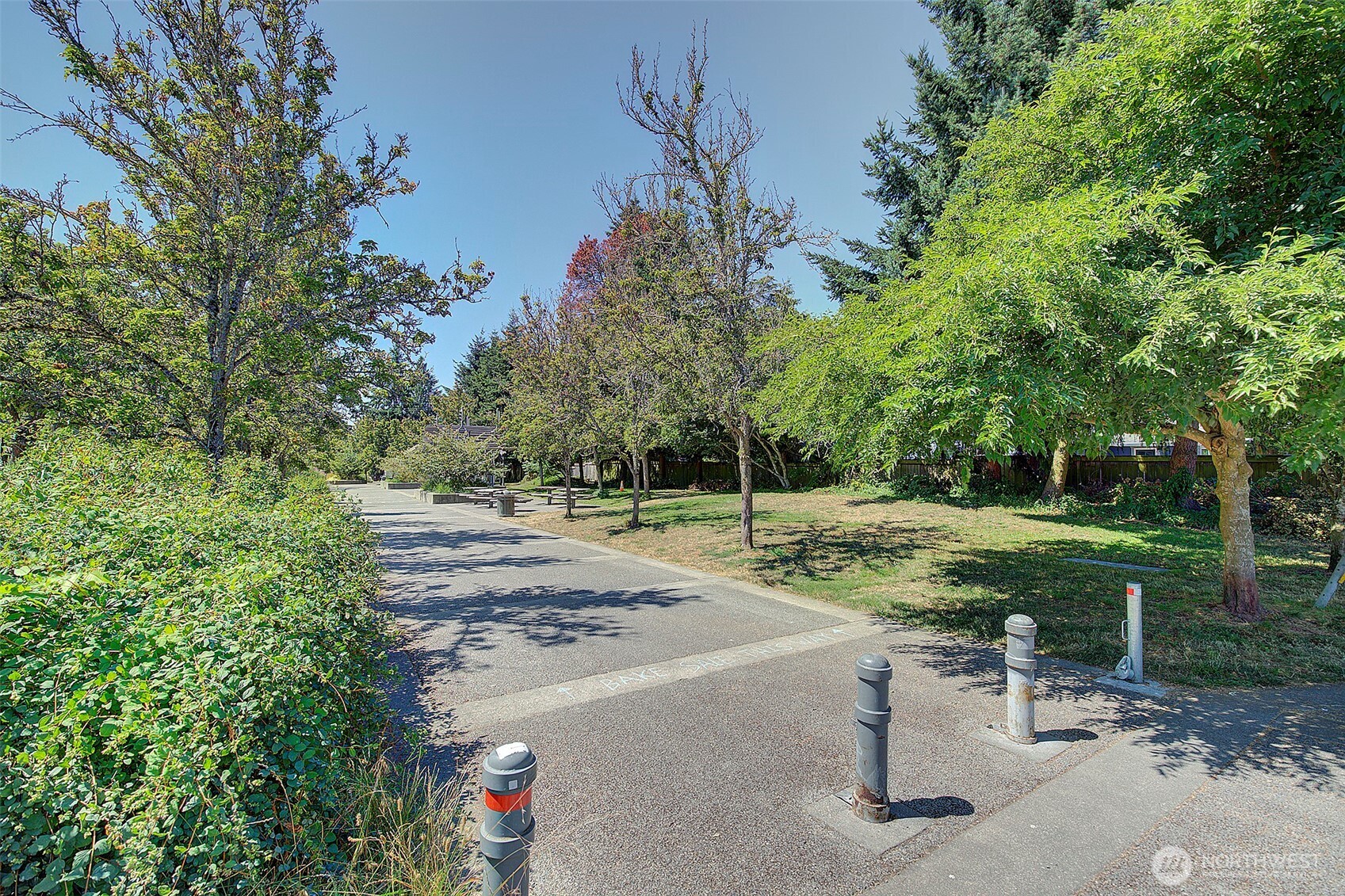 747 North 89th Street Seattle, WA 98103 - Photo 28 of 31