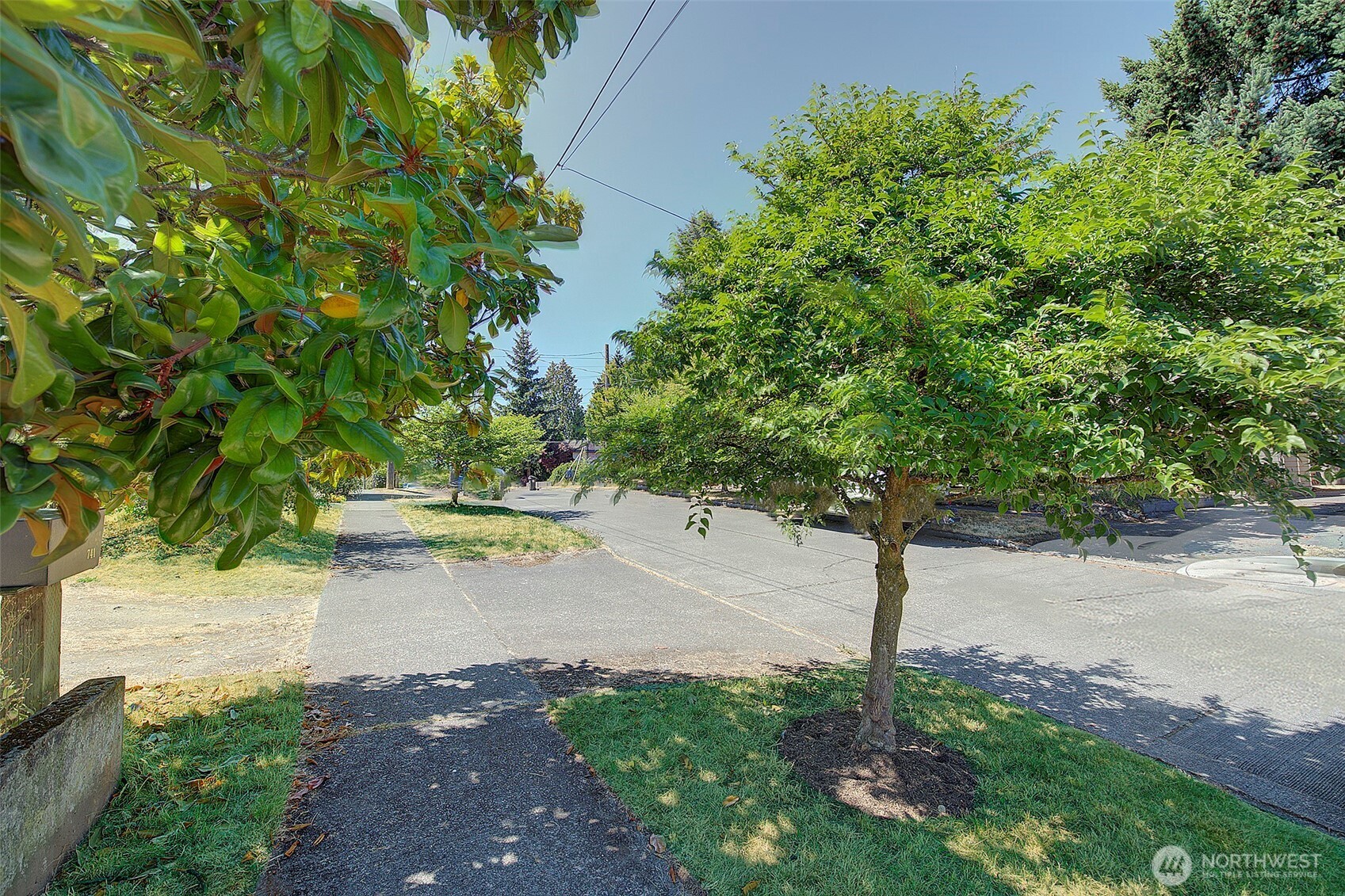 747 North 89th Street Seattle, WA 98103 - Photo 30 of 31