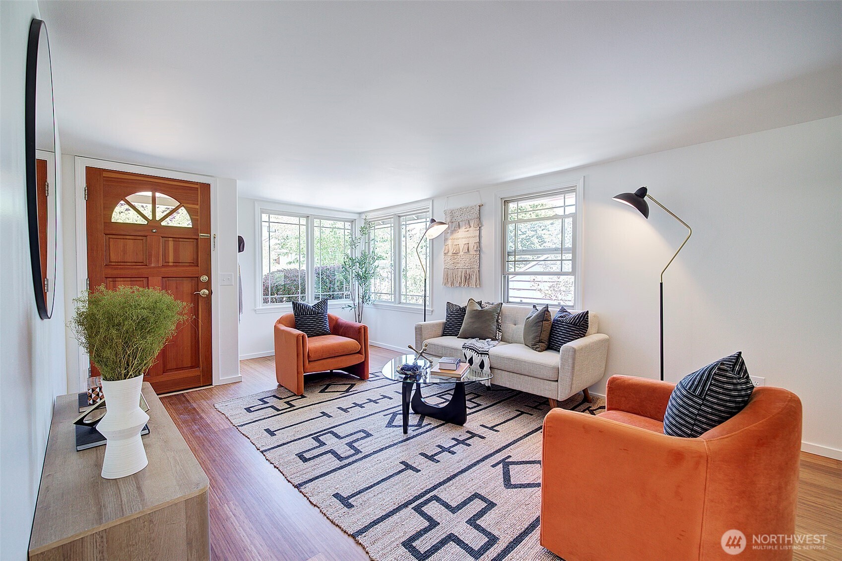 747 North 89th Street Seattle, WA 98103 - Photo 5 of 31