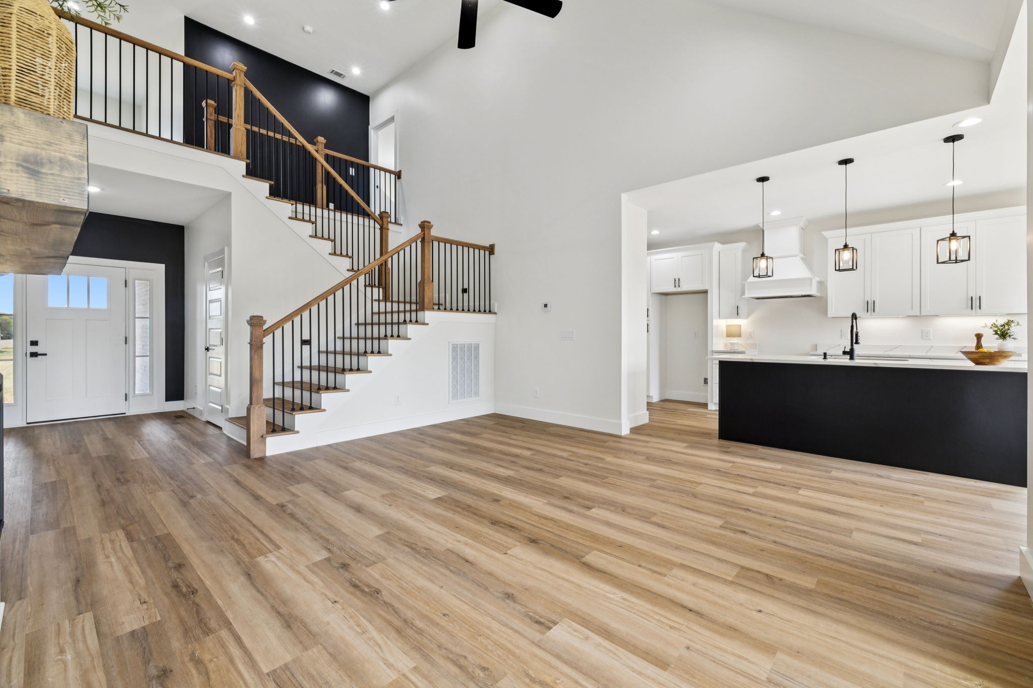 6437 Hopewell Road Springfield, TN 37172 - Photo 14 of 87 a view of kitchen and hall with wooden floor