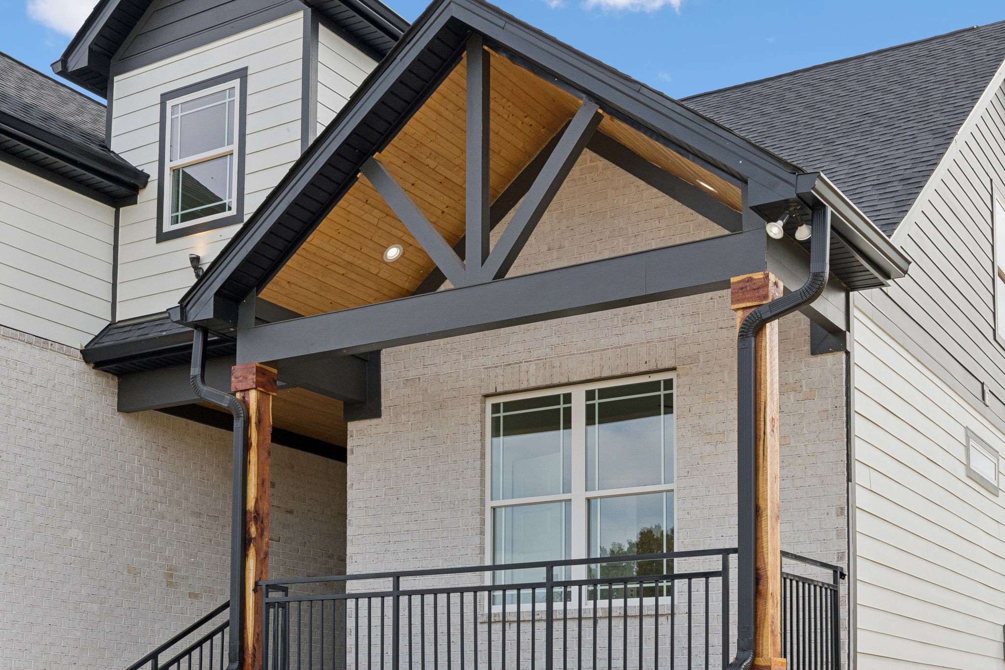 6437 Hopewell Road Springfield, TN 37172 - Photo 4 of 87 a view of a house with a window