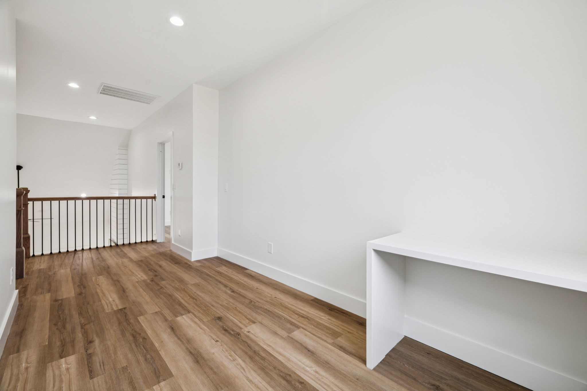 6437 Hopewell Road Springfield, TN 37172 - Photo 65 of 87 a view of a hallway