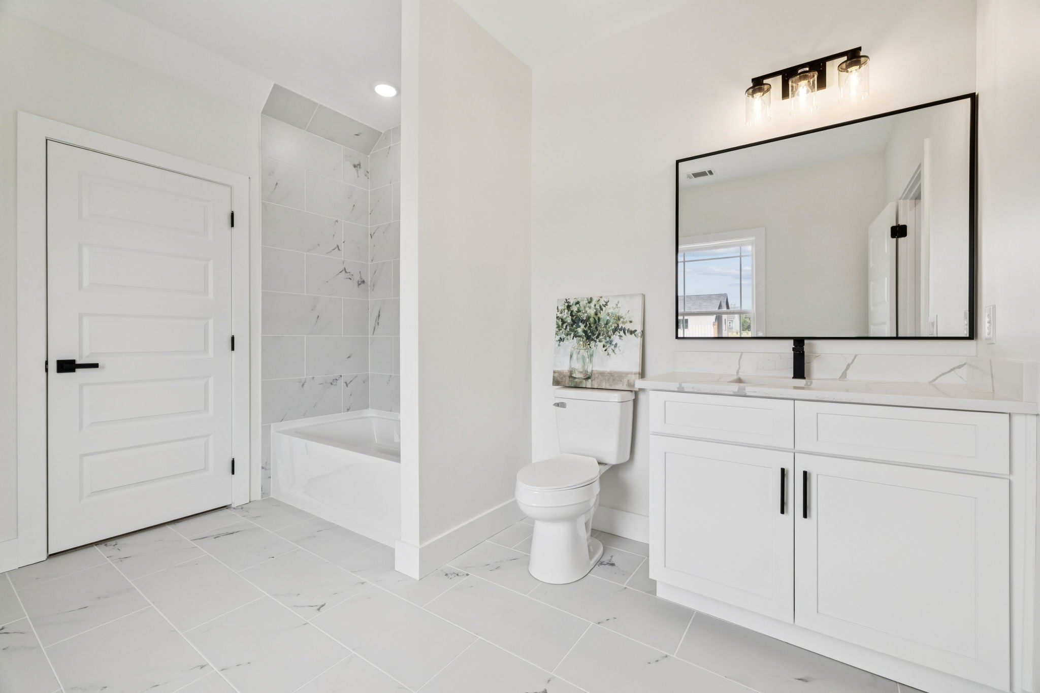 6437 Hopewell Road Springfield, TN 37172 - Photo 75 of 87 a bathroom with a toilet a sink and shower