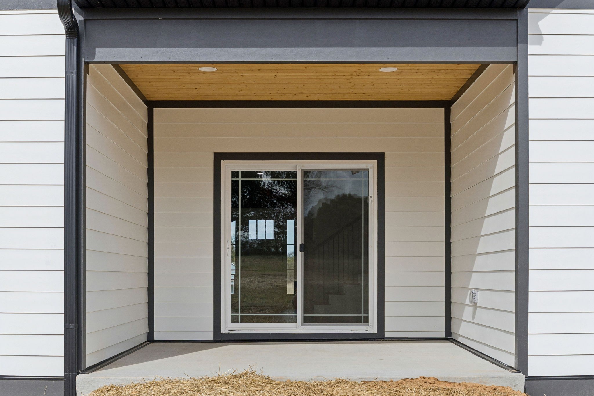 6437 Hopewell Road Springfield, TN 37172 - Photo 81 of 87 a view of entrance door of the house