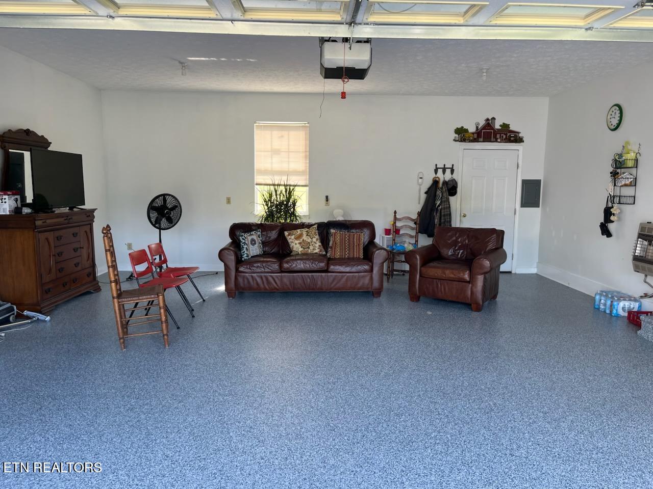 812 New Clear Branch Road Rocky Top, TN 37769 - Photo 20 of 30 IMG954943