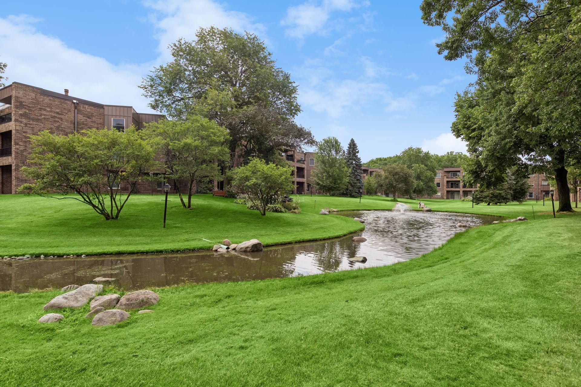 2220 Midland Grove Road, Unit 311 Roseville, MN 55113 - Photo 21 of 42