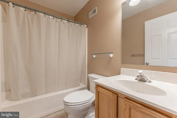 $460,000 | 4 Cannon Court, Upper Chichester, PA 19061