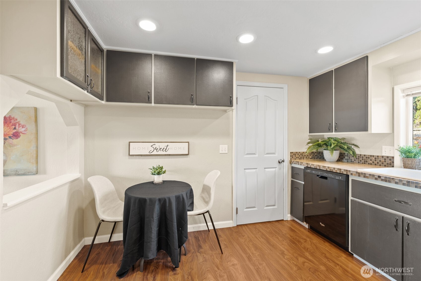 436 West Alder Street Sequim, WA 98382 - Photo 13 of 39