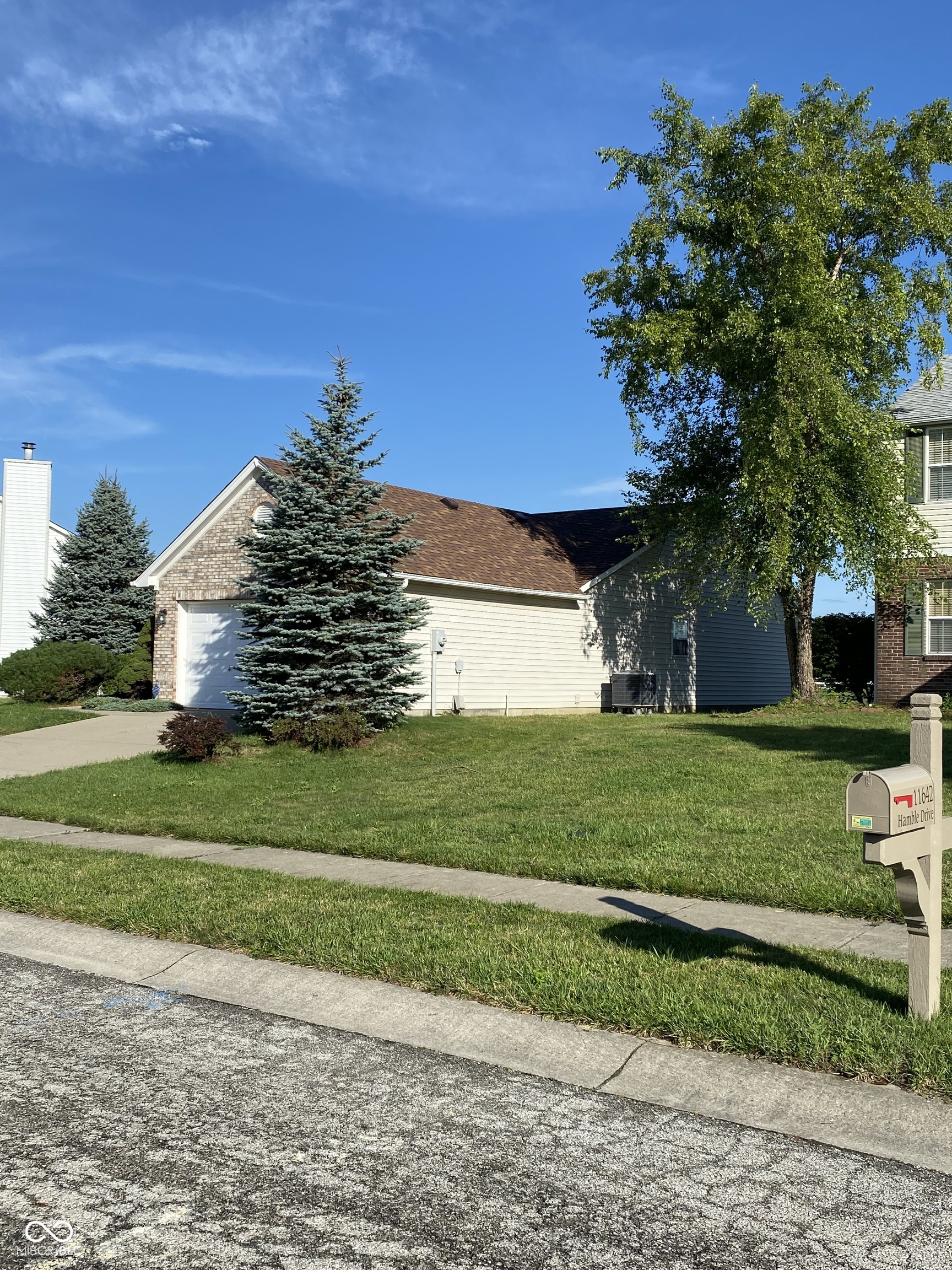 11636 Hamble Drive Indianapolis, IN 46235 - Photo 15 of 21