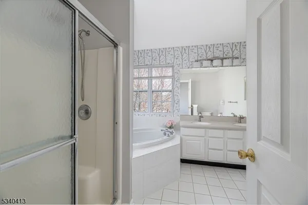 $3,300 | 902 Wendover Court, Randolph, NJ 07869