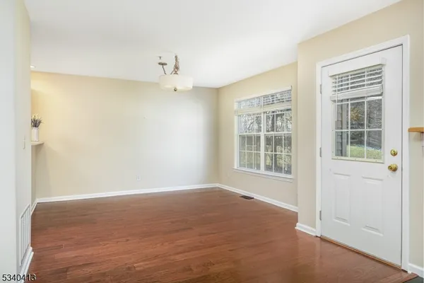 $3,300 | 902 Wendover Court, Randolph, NJ 07869