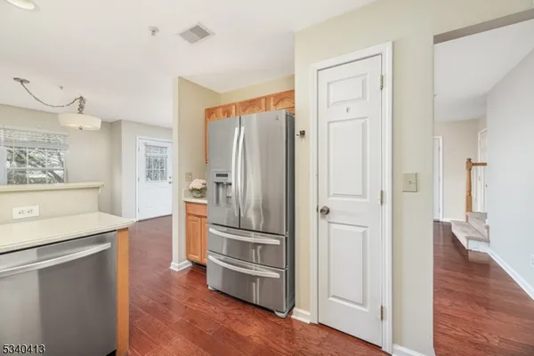 $3,300 | 902 Wendover Court, Randolph, NJ 07869