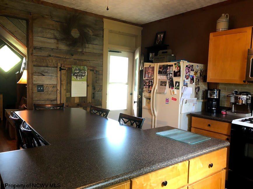 99 Haymond Road Grafton, WV 26354 - Photo 5 of 18 Gallery Image 5