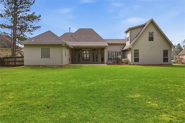 $705,000 | 131 Dunleith Lane, Mandeville, LA 70471