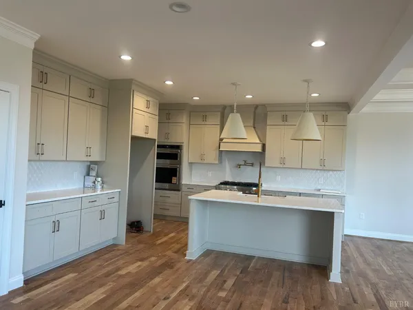 $869,000 | 1055 Bravo Lane, Forest, VA 24551