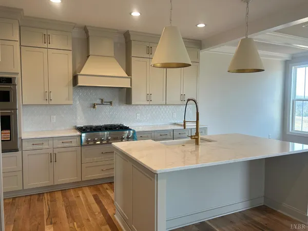$869,000 | 1055 Bravo Lane, Forest, VA 24551