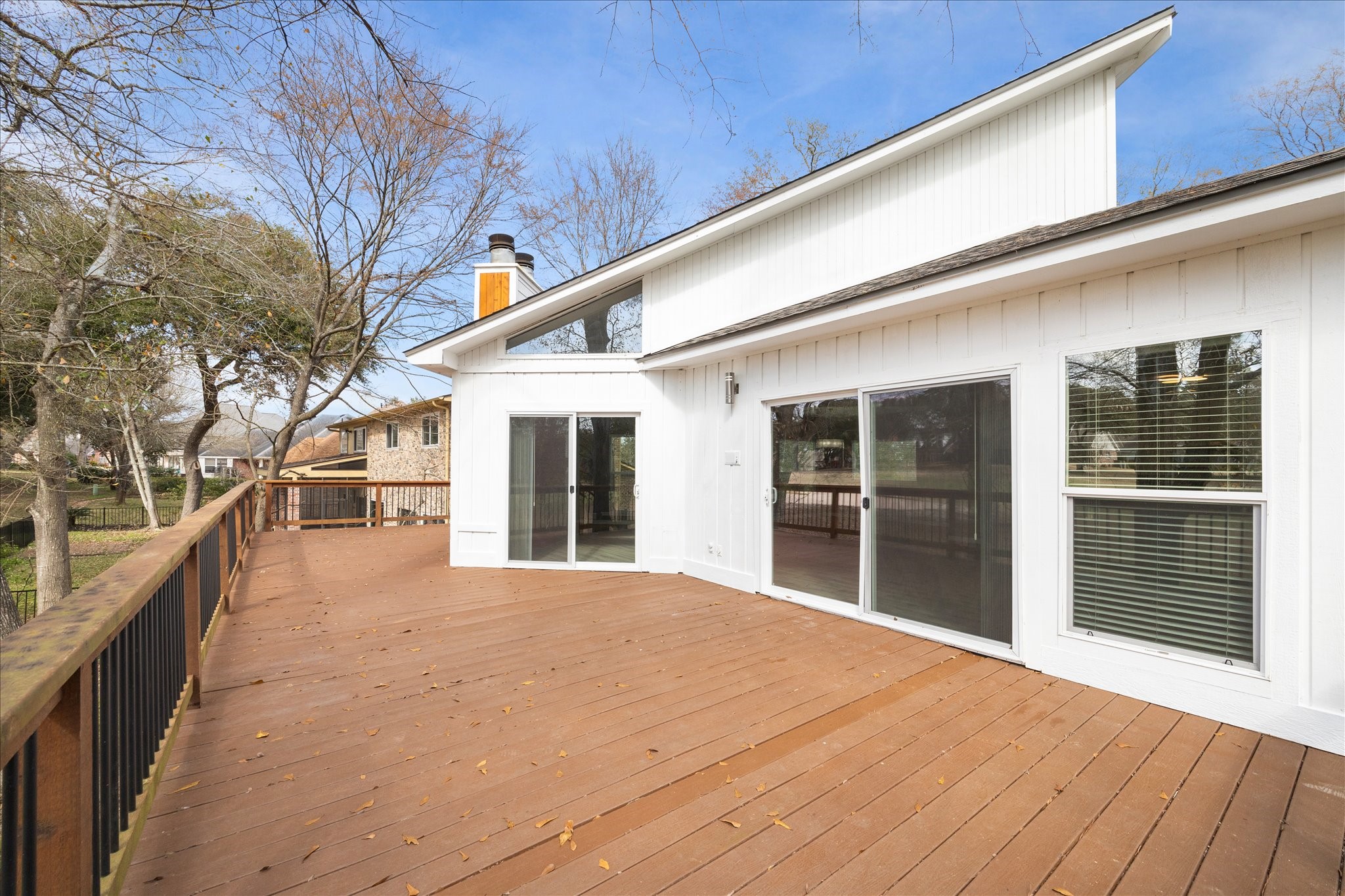 146 Dawns Edge Conroe, TX 77356 - Photo 33 of 39 a view of a house with staircase