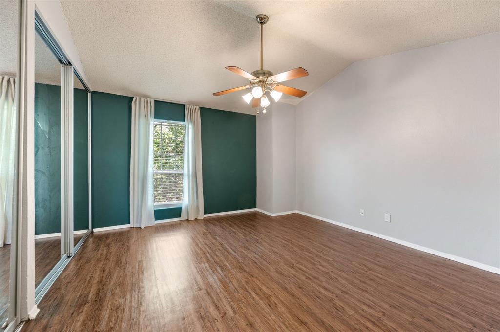 61 Abbey Road Euless, TX 76039 - Photo 14 of 19