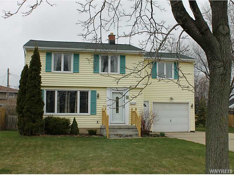 10 Rumson Road Amherst, NY 14228 - Photo 1 of 1 Exterior Front.