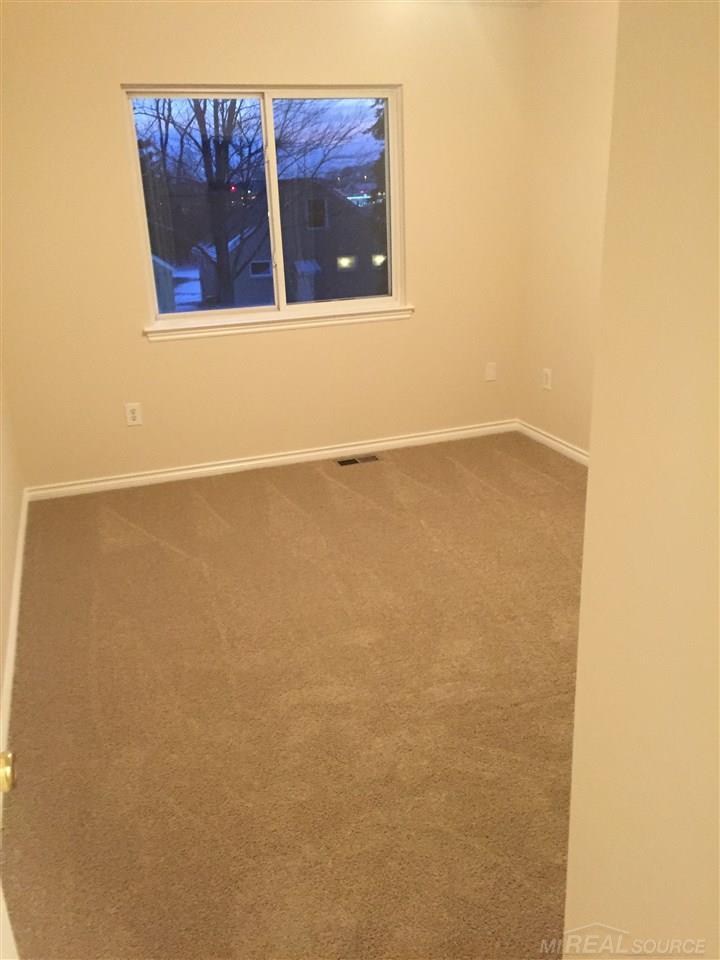 3773 Crooks Road Rochester Hills, MI 48309 - Photo 22 of 28