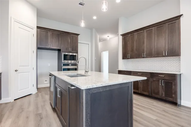 $364,990 | 813 Coronado Ter Lane, Katy, TX 77493