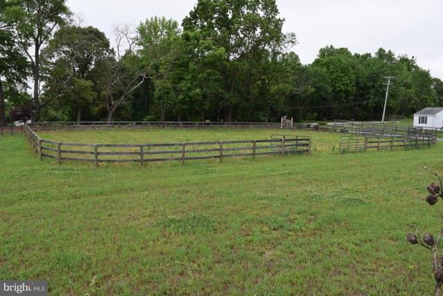 1240 Rossback Road Davidsonville, MD 21035 - Photo 24 of 25 Riding arena