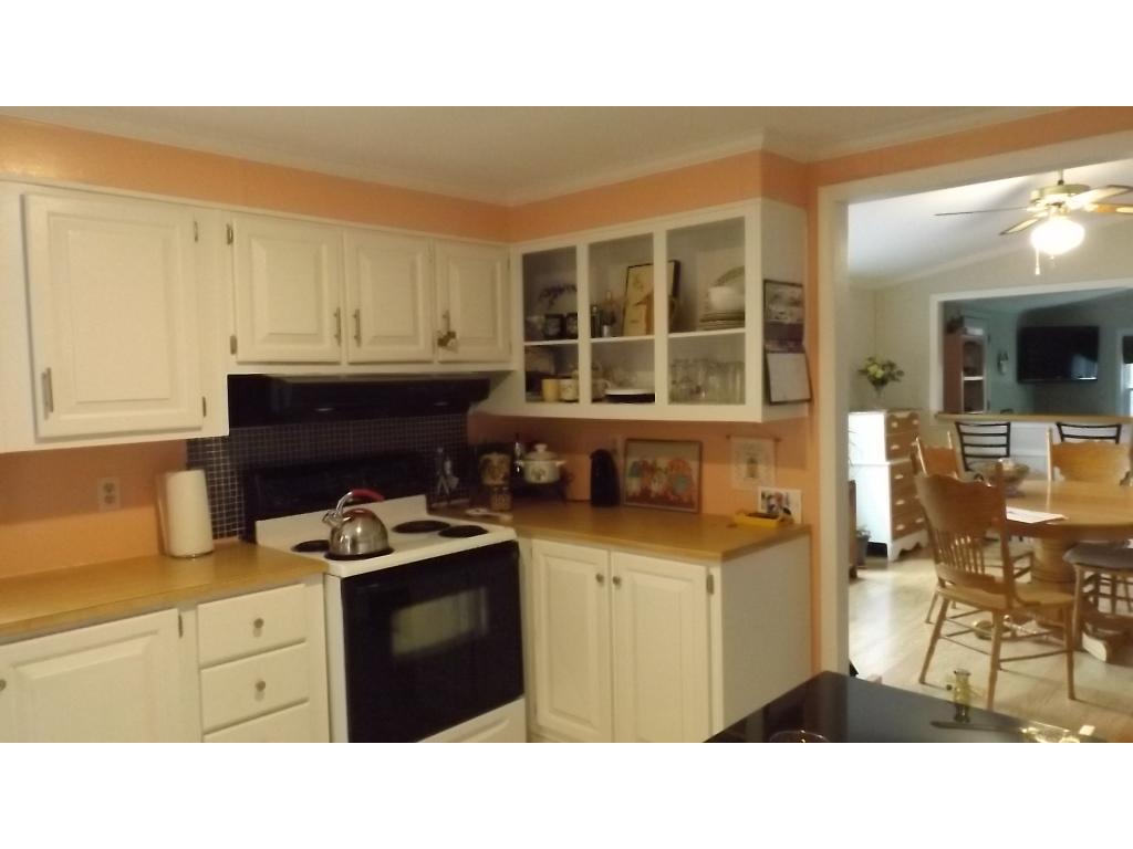 285 Redwood Road Loudon, NH 03307 - Photo 3 of 36