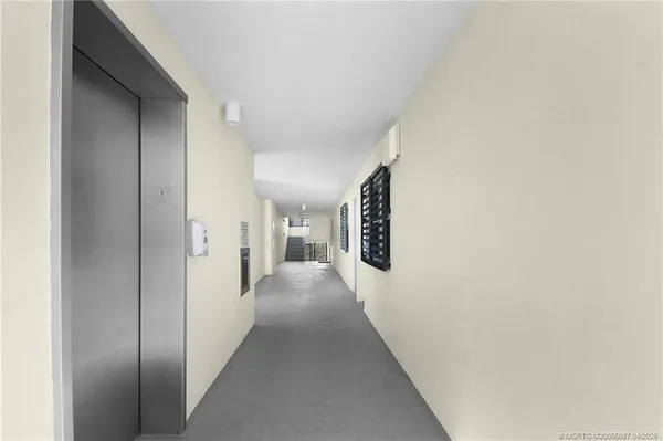 $699,500 | 529 Northeast Plantation Road, Unit 105, Jensen Beach, FL 34957