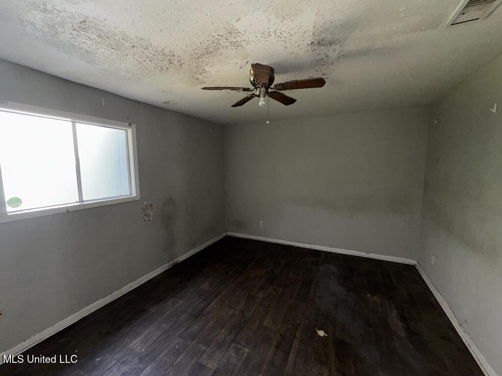 936 Westway Street Jackson, MS 39212 - Photo 6 of 9 2026_01_12_13_11_13