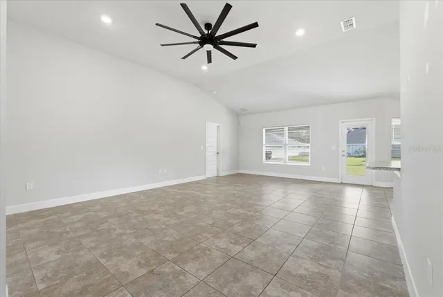 $420,000 | 5463 Knights Lndg Drive, Lakeland, FL 33810