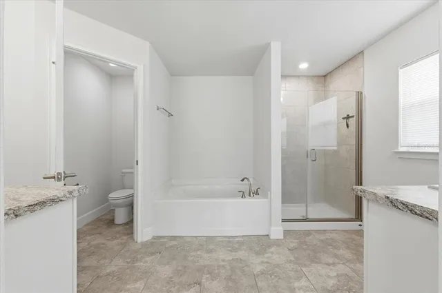 $420,000 | 5463 Knights Lndg Drive, Lakeland, FL 33810