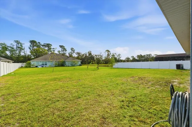 $420,000 | 5463 Knights Lndg Drive, Lakeland, FL 33810
