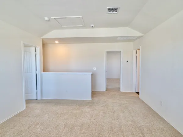 $1,695 | 13525 Open Wagon Trail, Elgin, TX 78621
