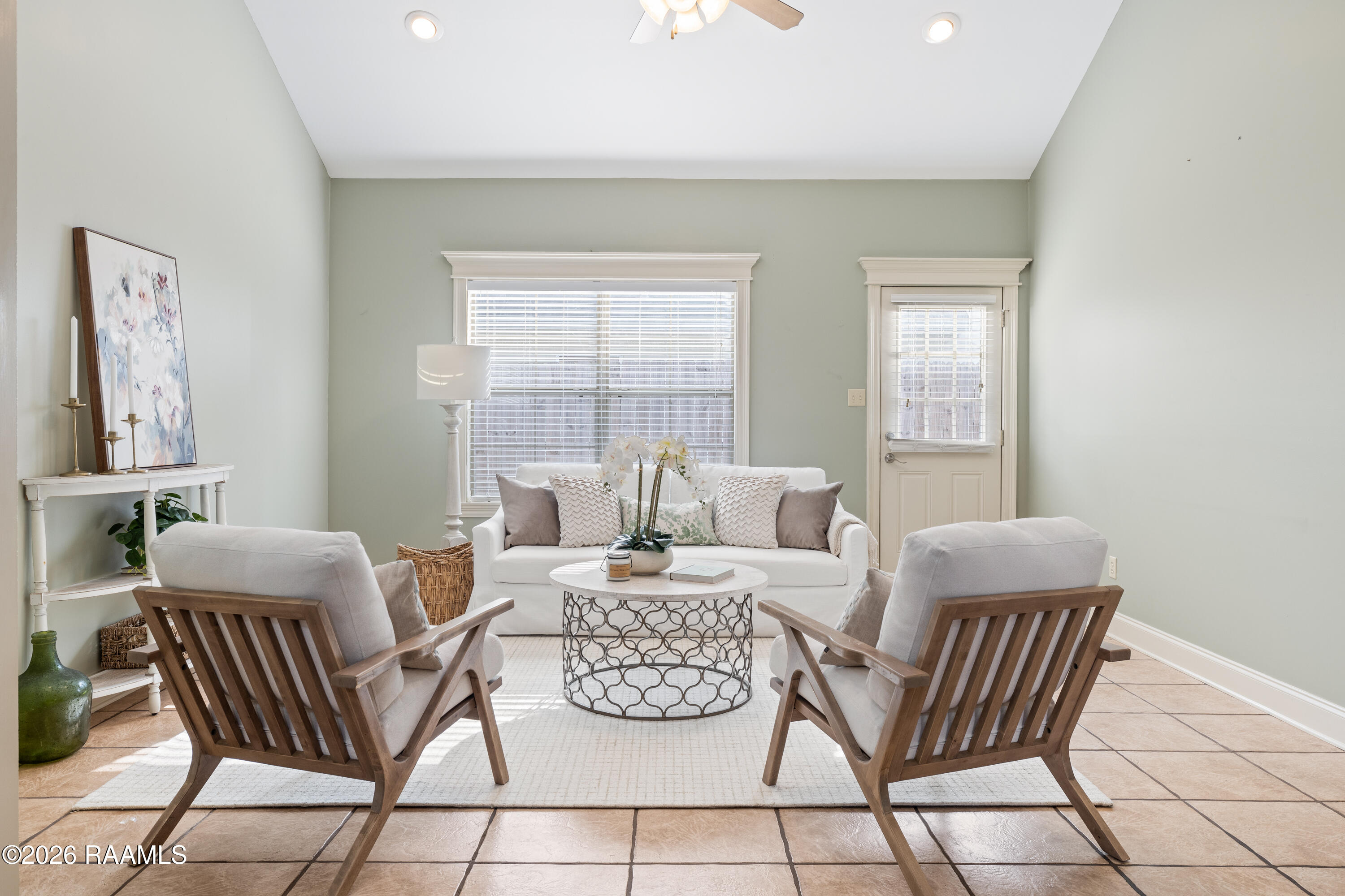 805 West Monroe Street Broussard, LA 70518 - Photo 2 of 21 w monroe-11