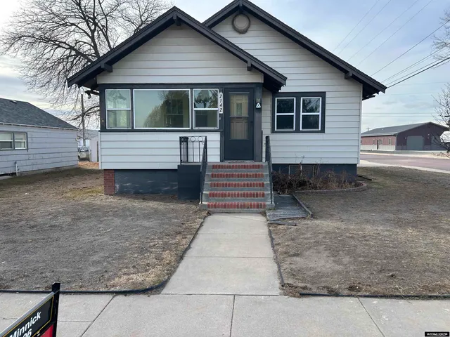 $142,500 | 2142 West C Street, Torrington, WY 82240