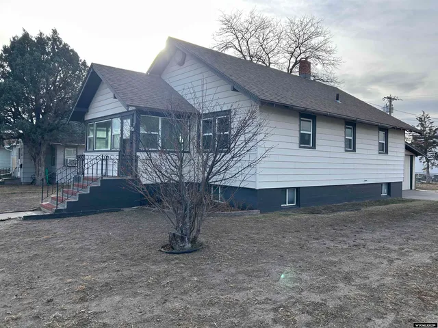 $142,500 | 2142 West C Street, Torrington, WY 82240