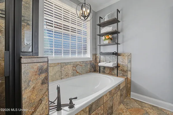 $475,000 | 3524 Williams Brooke Lane, Hernando, MS 38632