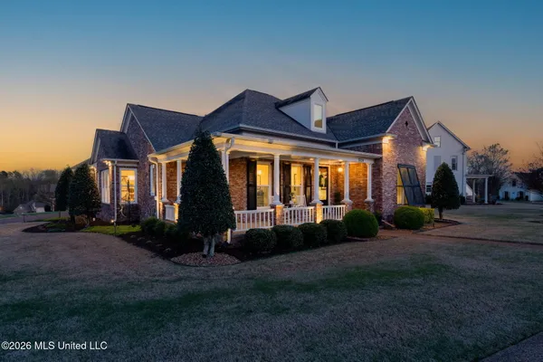 $475,000 | 3524 Williams Brooke Lane, Hernando, MS 38632
