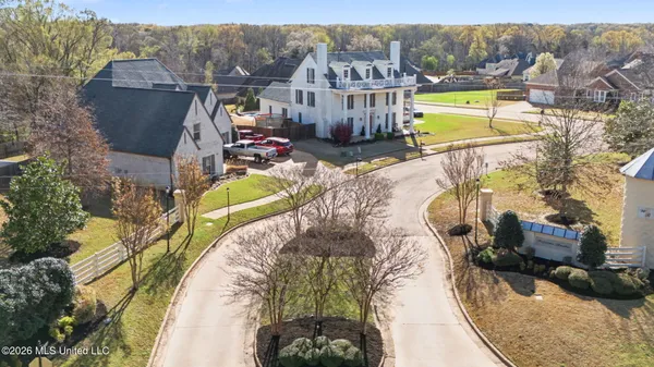 $475,000 | 3524 Williams Brooke Lane, Hernando, MS 38632