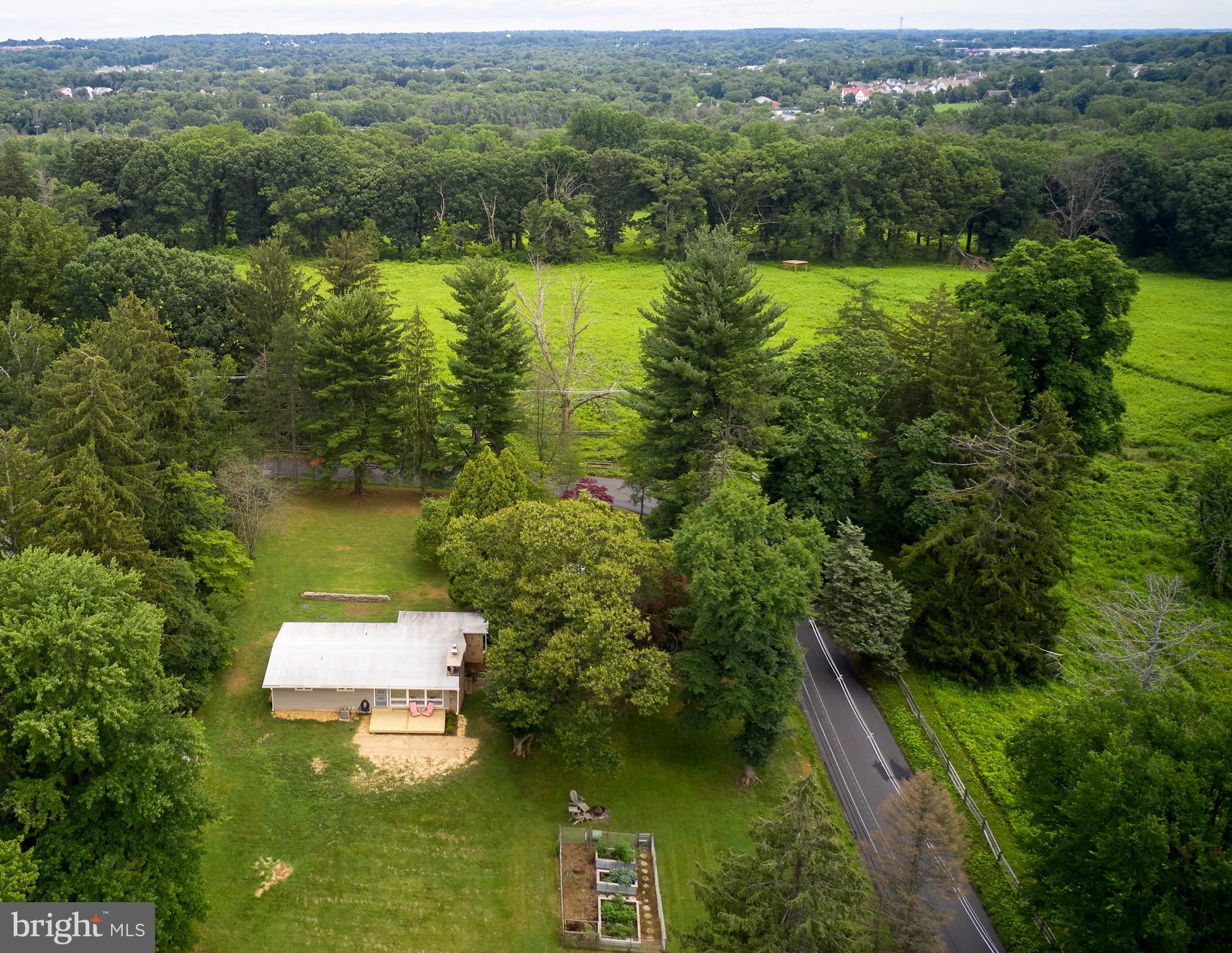 3340 Masons Mill Road Huntingdon Valley, PA 19006 - Photo 29 of 44 Gallery Image 29